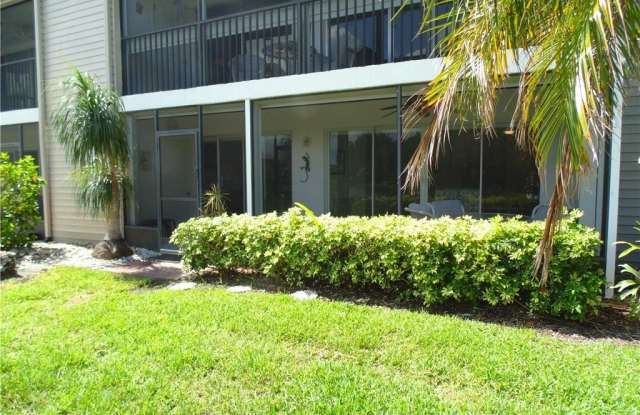 5441 Peppertree Drive unit: 5 photos photos