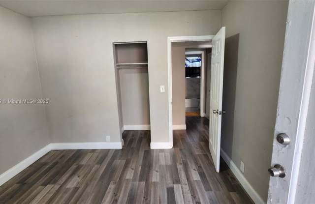 1761 Ali Baba Avenue photos photos 1761 Ali Baba Avenue photos photos