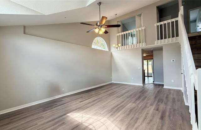 3328 HAMLET Loop Gallery 3