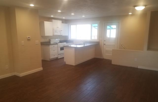1515 E 3010 S Gallery 2