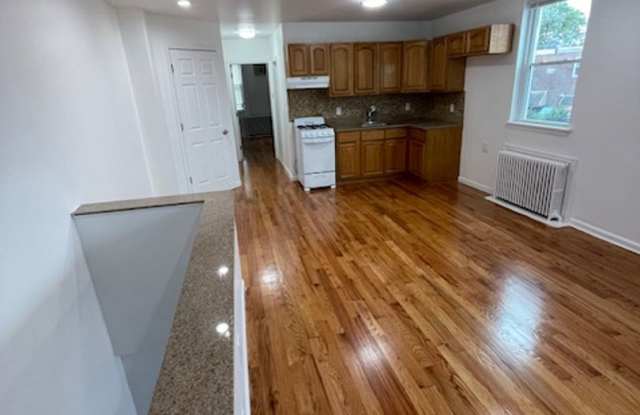 2254 S Beechwood St photos photos