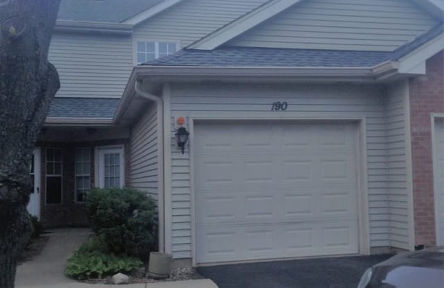 190 Golfview Drive - 190 Golfview Drive, Glendale Heights, IL 60139