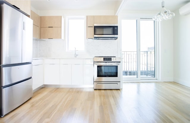 51 Veronica Pl - 51 Veronica Place, Brooklyn, NY 11226