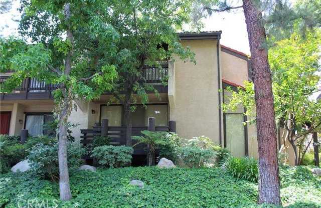 21820 Marylee Street photos photos