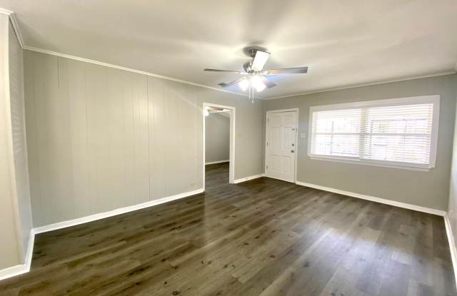 3 Bedroom 3 bathroom Remodeled home ready to be loved Gallery 3