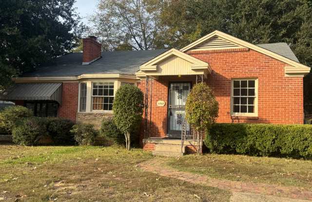 Adorable Home - 3503 North Wareingwood Drive, Montgomery, AL 36109