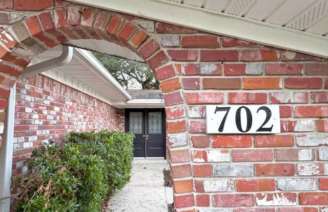 702 Tarpon Lane Gallery 3
