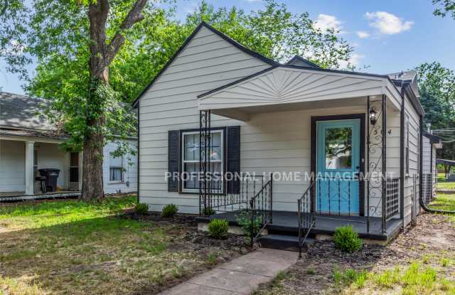 Open House 7/8 from 2-3PM. Beautifully updated 3 bedroom 1 1/2 bath home! photos photos