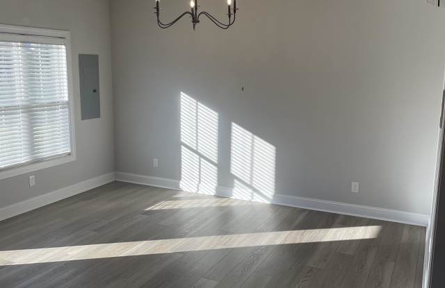 1021 Ridgestone Court - 1 Gallery 2