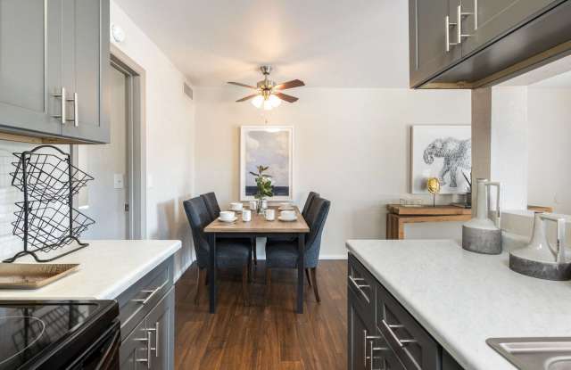 Eight20 Apartments Gallery 2