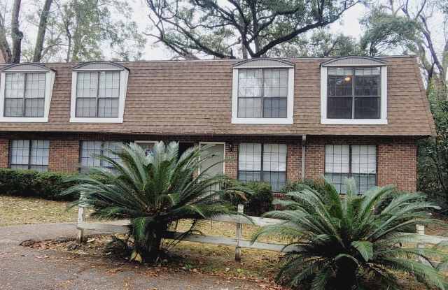 2925 Par Lane unit: D - 2925 Par Lane, Tallahassee, FL 32301
