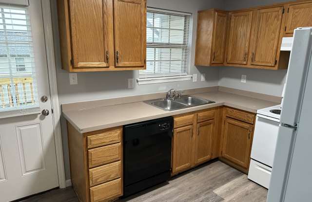 2552 Danielle Lane Gallery 2