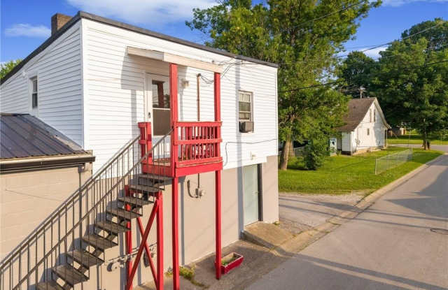 1945 Indiana Avenue photos photos