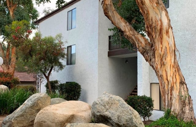 6275 Canoga Ave. #61 - 6275 Canoga Avenue, Los Angeles, CA 91367