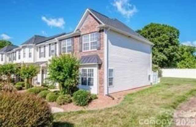 4151 Kenton Glenn Court NW Gallery 2