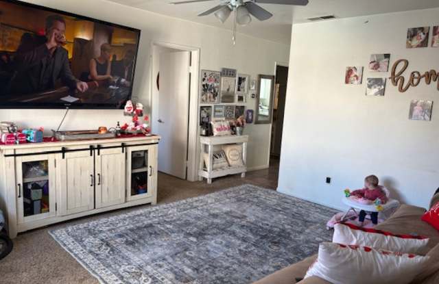 Home Sweet Sunshine! - 632 A Street, Ramona, CA 92065