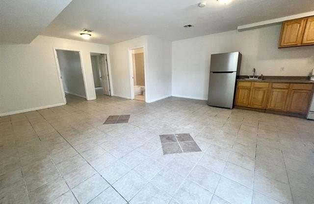 94 WINFIELD AVE photos photos