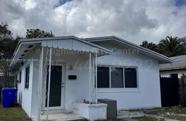 1230 NW 8th Ct photos photos