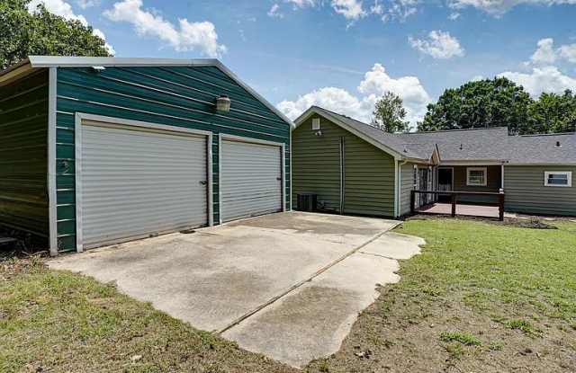 4303 Kemp Dr Gallery 2