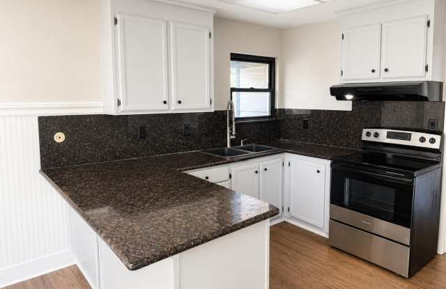 Spacious Home for Rent in Southgate Meadows - Sacramento, CA Gallery 3