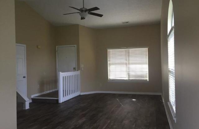 10014 Park Glen Court Gallery 3