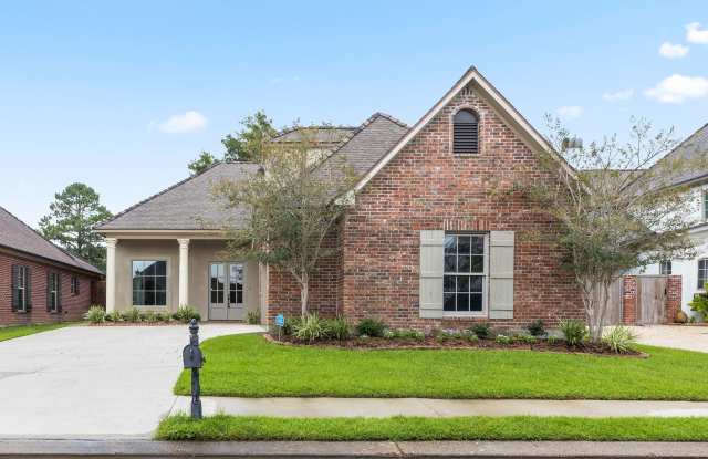 BEAUTIFUL HOME!   Stonehaven on the River Subdivision Gallery 1