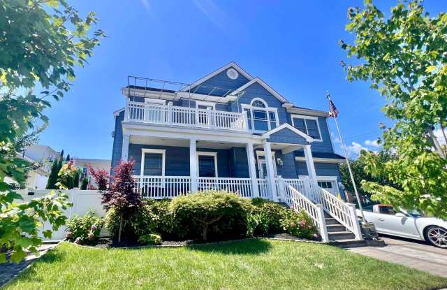 122 N Monroe Ave - 122 North Monroe Avenue, Margate City, NJ 08402