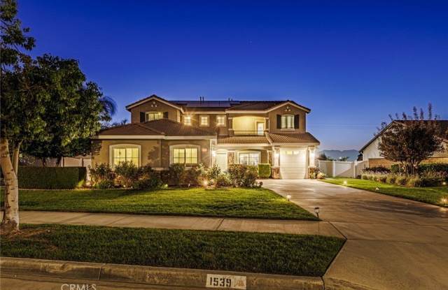 1539 Carmel Court - 1539 Carmel Court, Redlands, CA 92374