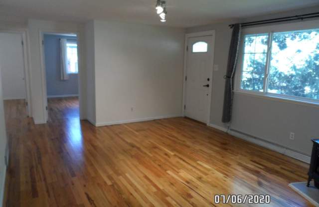 1406 Venice St Gallery 4