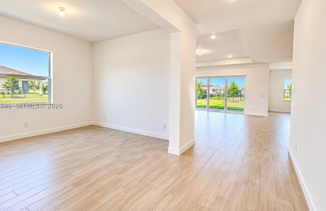 1097 Haywagon Trl Gallery 3