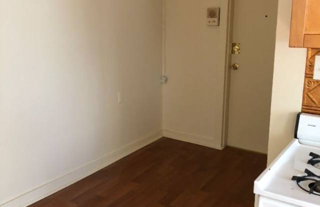 60 Maryland Ave 2R Gallery 3