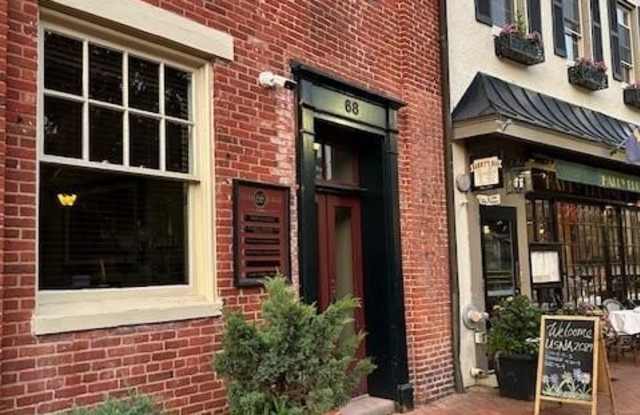 68 STATE CIRCLE photos photos