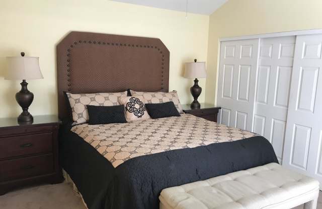 15020 N 40TH Street - 15020 North 40th Place, Phoenix, AZ 85032