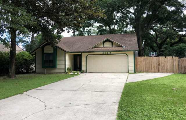 4123 Hollister Place - 4123 Hollister Place, Jacksonville, FL 32257
