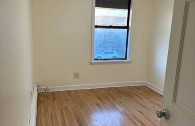 112-15 Francis Lewis Boulevard Gallery 2