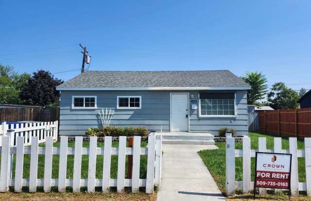 Charming Updated N. Richland 3 bedroom, 1 bath photos photos
