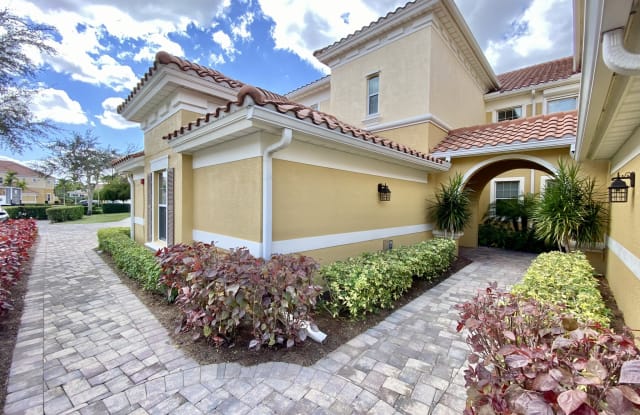 12908 New Market Street - 201 photos photos