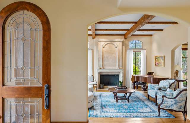 3317 Taylor Road Gallery 2