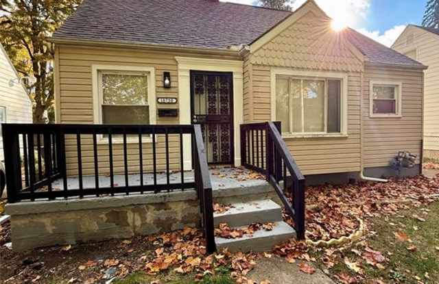 18705 Avon Avenue - 18705 Avon Lane, Southfield, MI 48075