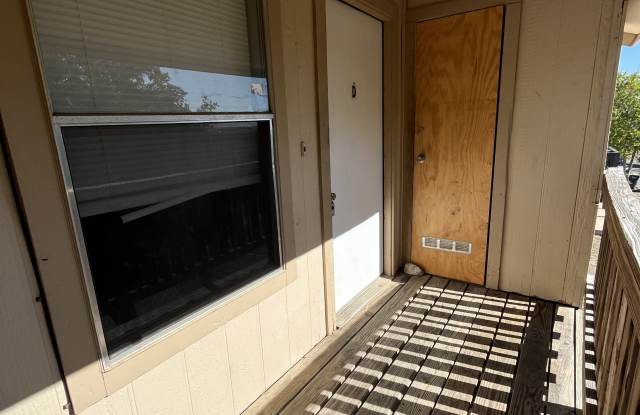 813 BracewoodD - 813 Bracewood Circle, San Marcos, TX 78666