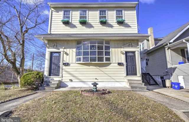 15 W WAYNE TERRACE - 15 West Wayne Terrace, Collingswood, NJ 08108