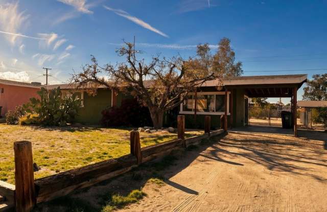 2 Bedroom 1 Bath - Clean and Close To 29 Palms Marine Base photos photos