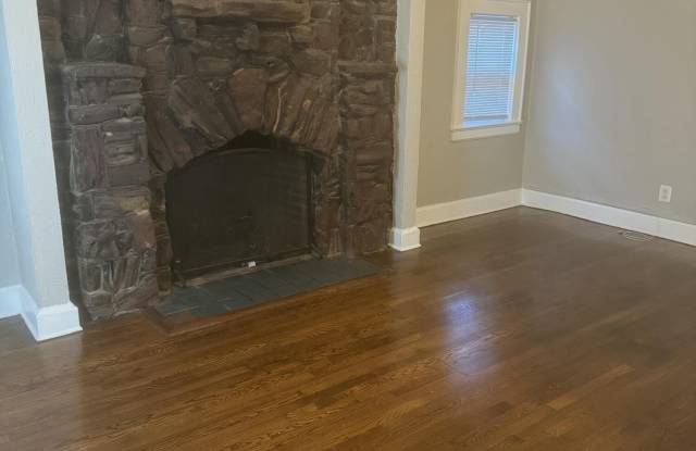 510 Brinley Avenue unit: 4 photos photos
