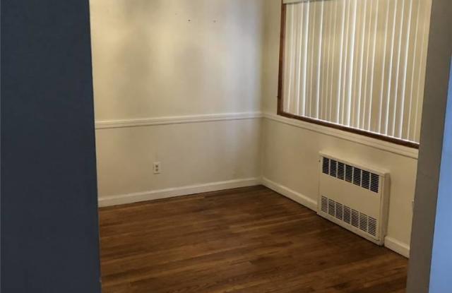 86-17 258th Street Gallery 3