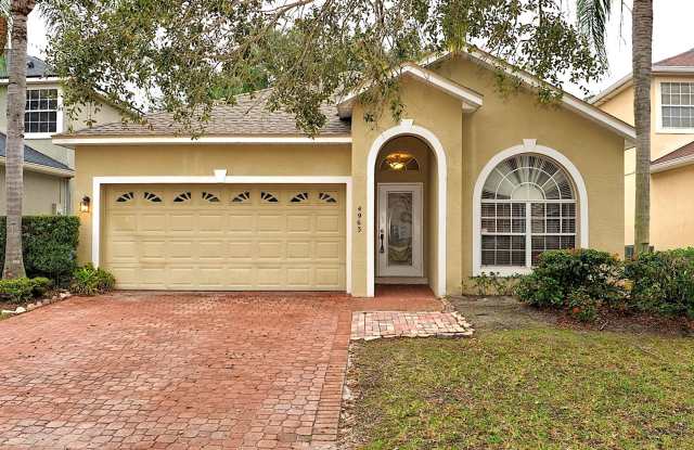 Beautiful 3 bed/2 bath home in Hunter's Creek Community in Orlando photos photos