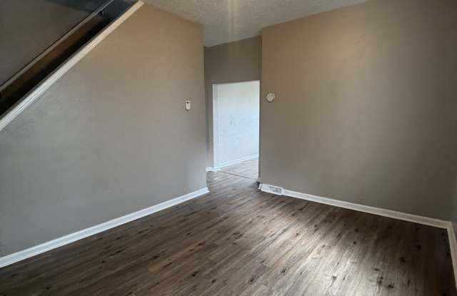 1529 4th Avenue Gallery 4