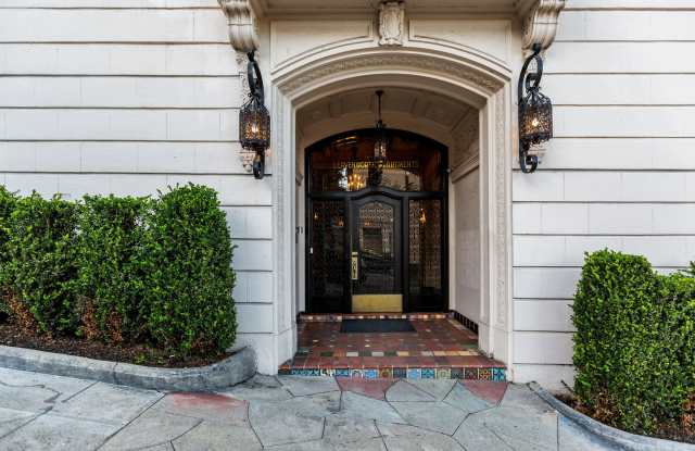 2355 Leavenworth Gallery 2