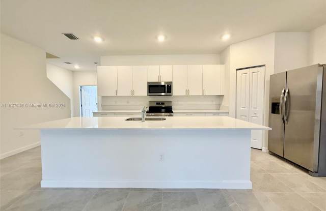 2958 Park Pl photos photos