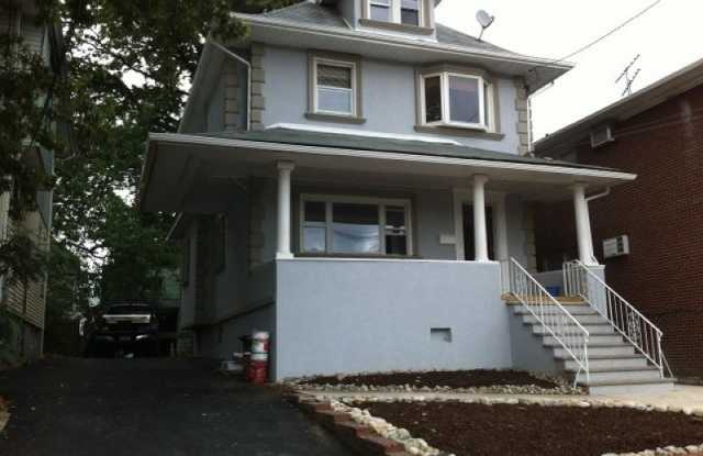 1113 S Elmora Ave Gallery 1