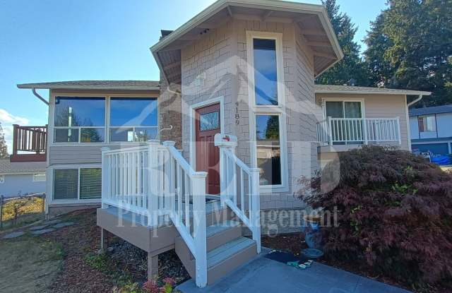 Elegant Home with Captivating Sound Views - 4189 Papoose Place Northeast, Kitsap County, WA 98311